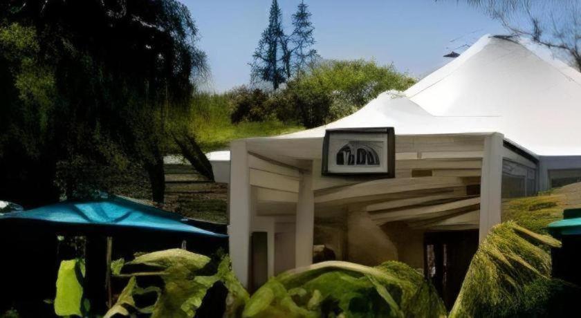Governors Lodge Burnt Pine Exterior foto